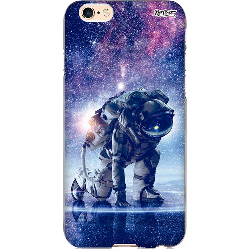 Capa Silicone NetCase Chapada Astronaut Playing the Universe